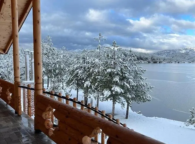 度假村 Mezini Erseke